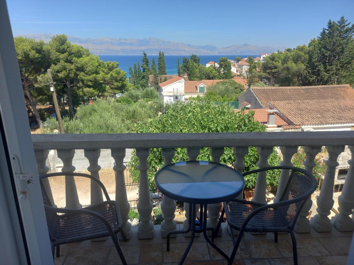 Apartmani Afrodita Sutivan Exterior foto