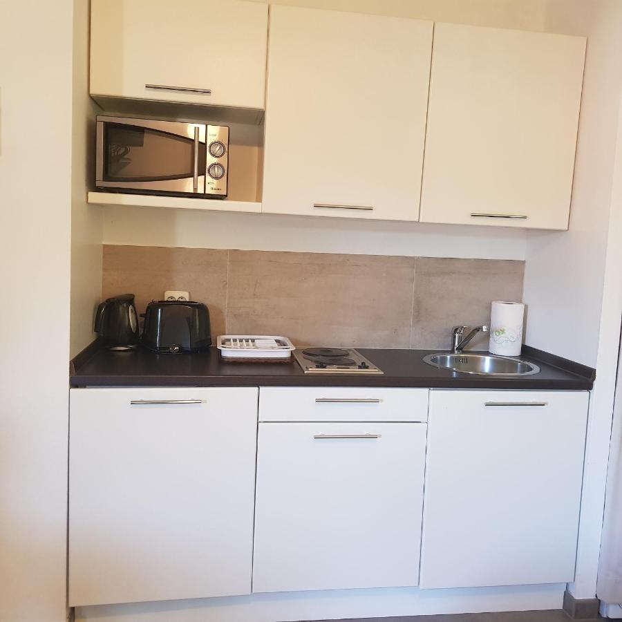 Apartmani Afrodita Sutivan Exterior foto