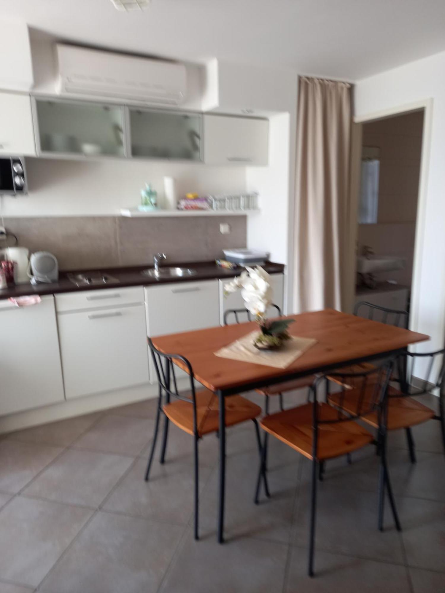 Apartmani Afrodita Sutivan Exterior foto